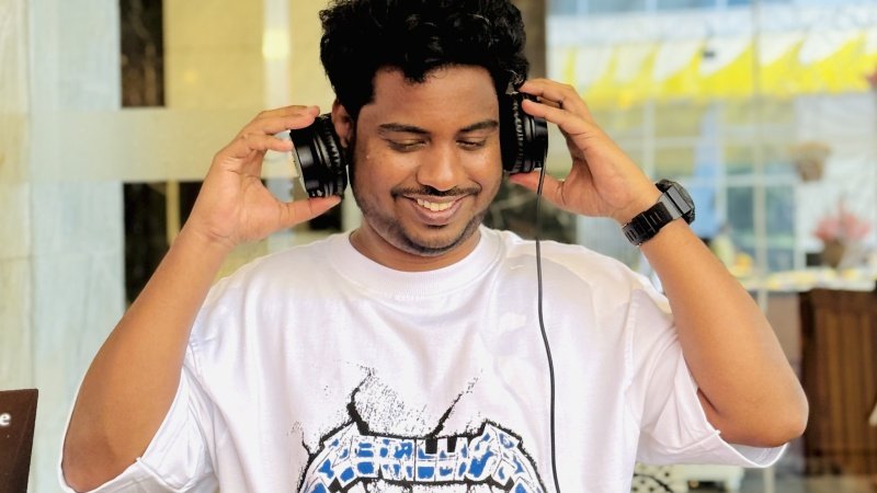 DJ Sam Prabha Dark Night